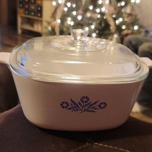 VINTAGE cornflower corning ware p-2 1/2-B